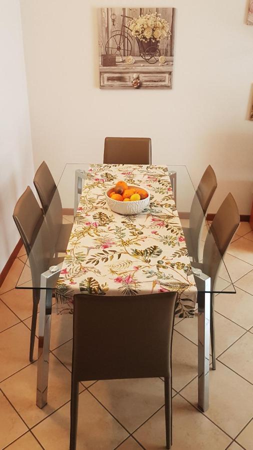 In Vacanza Da Miki 03 Desenzano del Garda Ngoại thất bức ảnh